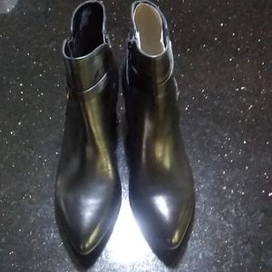 Anne Klein Ankle Boots